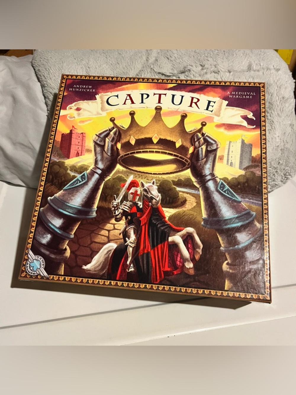 Capture Board Game - Medieval Wargame with Red & Gold Artwork